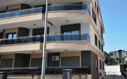 Contemporary 3 bedroom family lifestyle apartment for sale in Marmaris