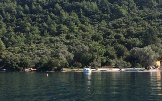 Do not miss the chance for this investment! Land for sale in Marmaris close to marina