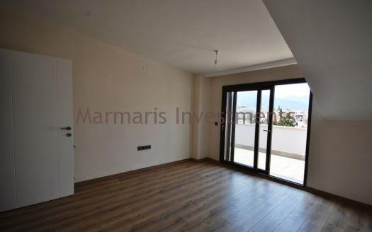 Centrally Located Ultra-Luxury 210 Sqm 3 Bedroom Apartment for sale