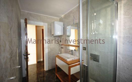Modern Marmaris 2 bedroom apartment for sale close to seaside