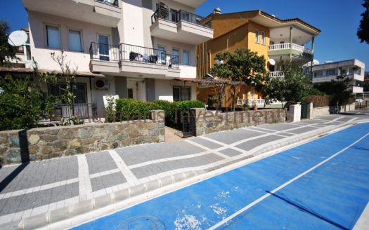Bargain apartment for sale in Marmaris close to facilities