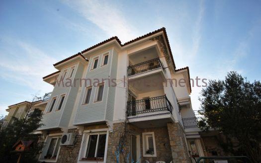 Charming Apartment for sale in Datca with a swimming pool