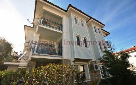 Charming Apartment for sale in Datca with a swimming pool