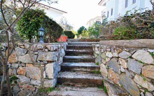 Charming Apartment for sale in Datca with a swimming pool