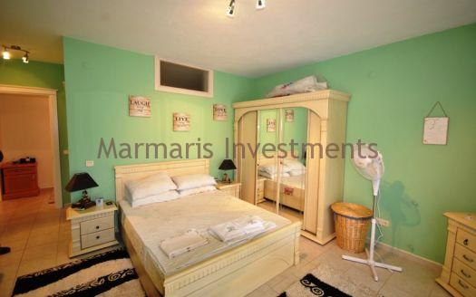 Stylish Modern Apartment for sale in Turunc with a communal swimming pool