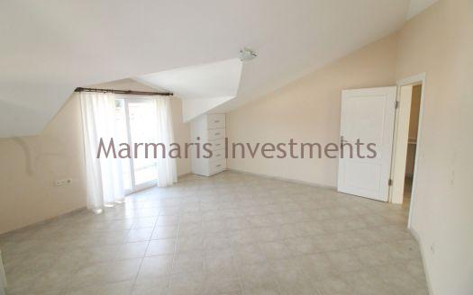 Spacious new 3-bedroom apartment for sale in Marmaris Icmeler