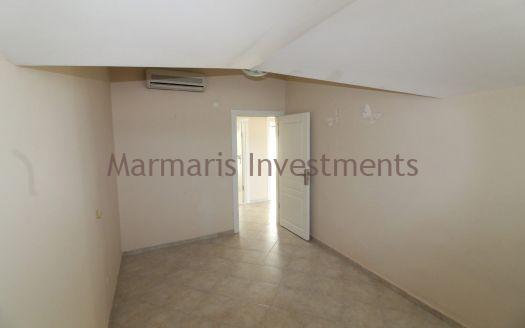 Spacious new 3-bedroom apartment for sale in Marmaris Icmeler