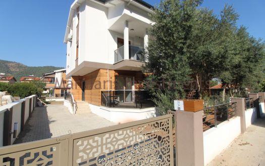 In Icmeler, Three-Bedroom Brand New Apartment provides a tranquil existence.