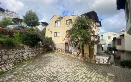 The classic five-bedroom house available for sale in Beldibi