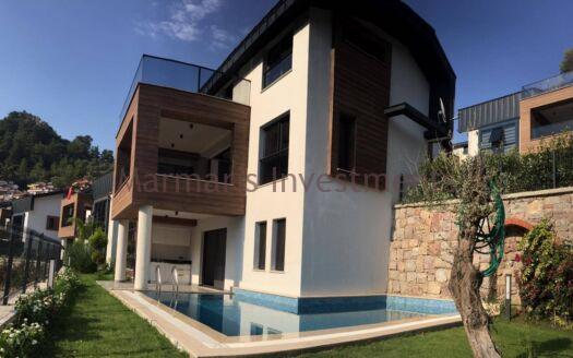 Contemporary villa for sale in Marmaris Beldibi